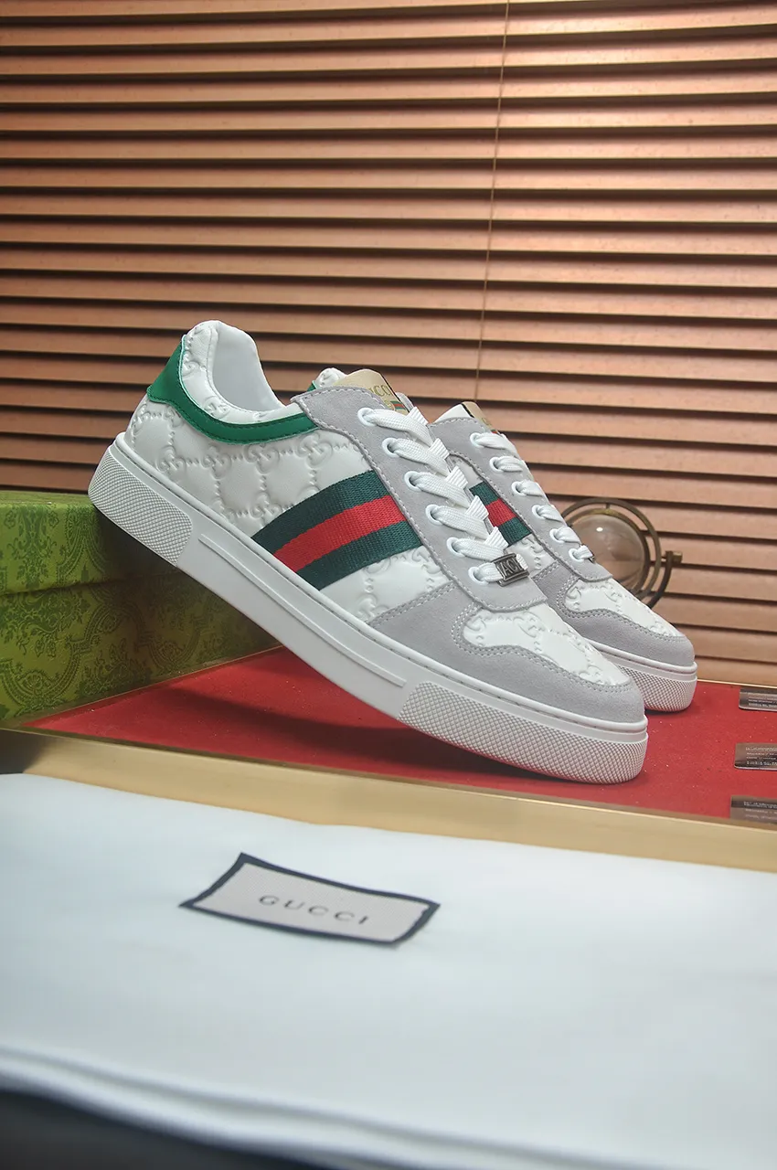 Men's men's shoes💰440💶[GUCCI] official website 1:1 men's sports shoes are now on the market. They are made of original fabric + water-dyed sheepskin lining, plus the official website original 1:1 comfortable outsole. Fashionable and versatile, super comfortable and breathable. Standard shoe size 38/45 (custom-made size 45 is non-refundable)